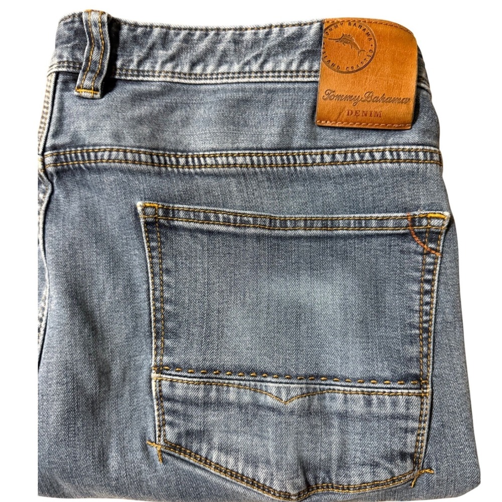 Tommy Bahama Jeans Denim Blue Straight Leg Casual Comfort Waist 38 Inseam 32